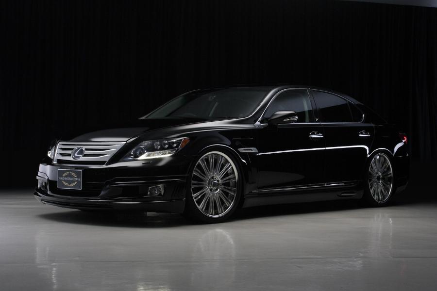  Lexus LS600h Executive Line by Wald 2010 года  (фото 52 из 81)